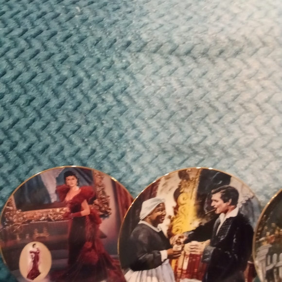 50+ Gone with the Wind Collectors Plates - Picture 6 of 16